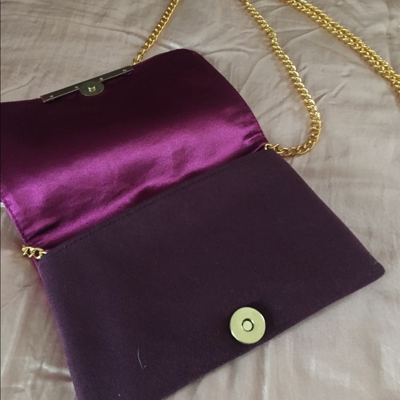 Handbag - Picture 2 of 2